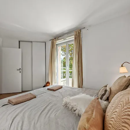 Daire By Locasa 2br A Proche La Defense Suresnes